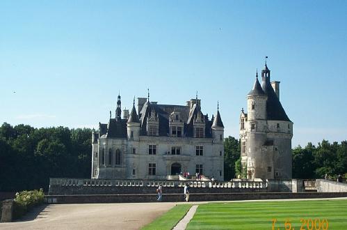 Chenonceau From The Entrance